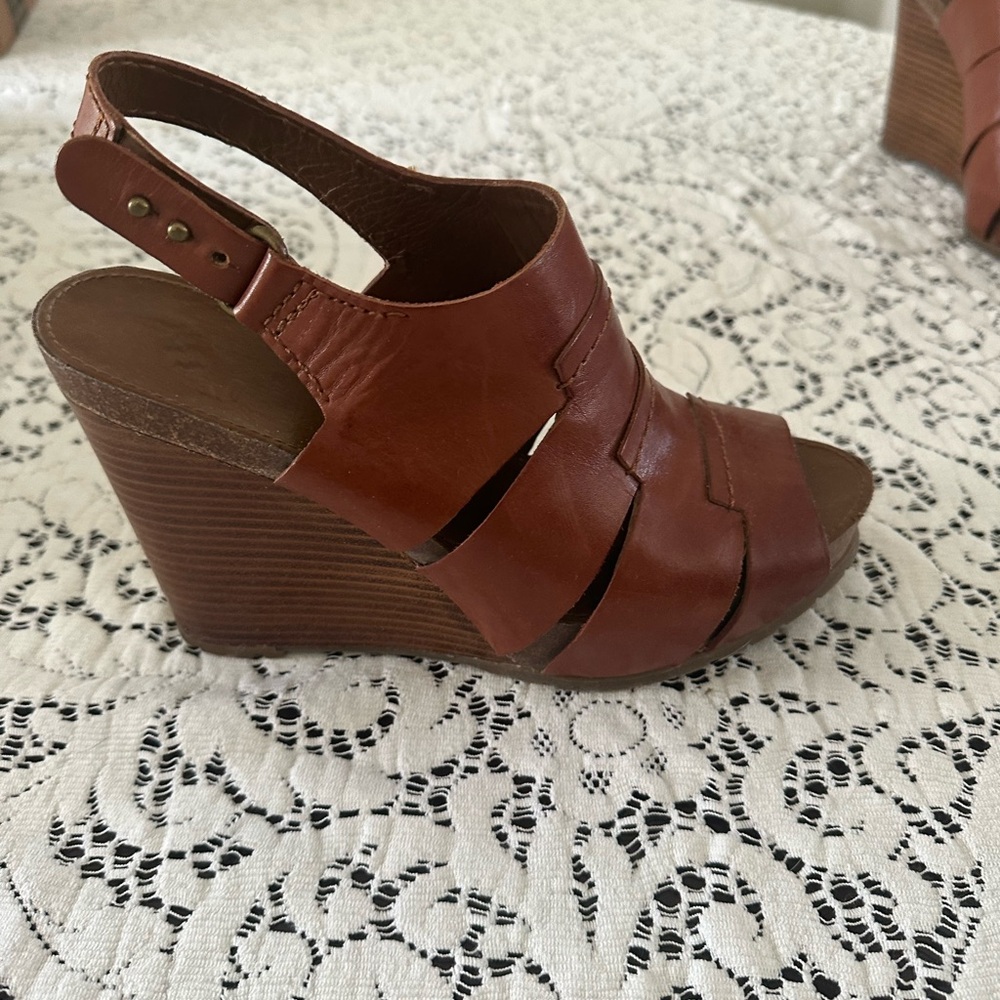 Elegant Tan Wedge Sandals 8 1/2.   $75